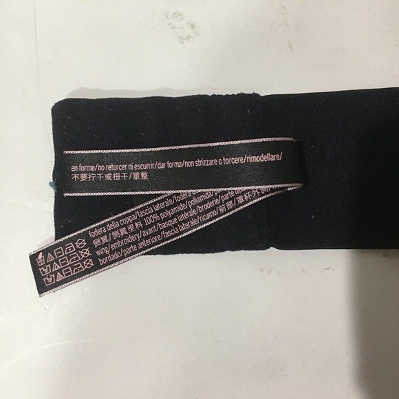 Victoria's Secret Very Sexy Nude and Black Lace Bra 34D - Picture 3 of 6